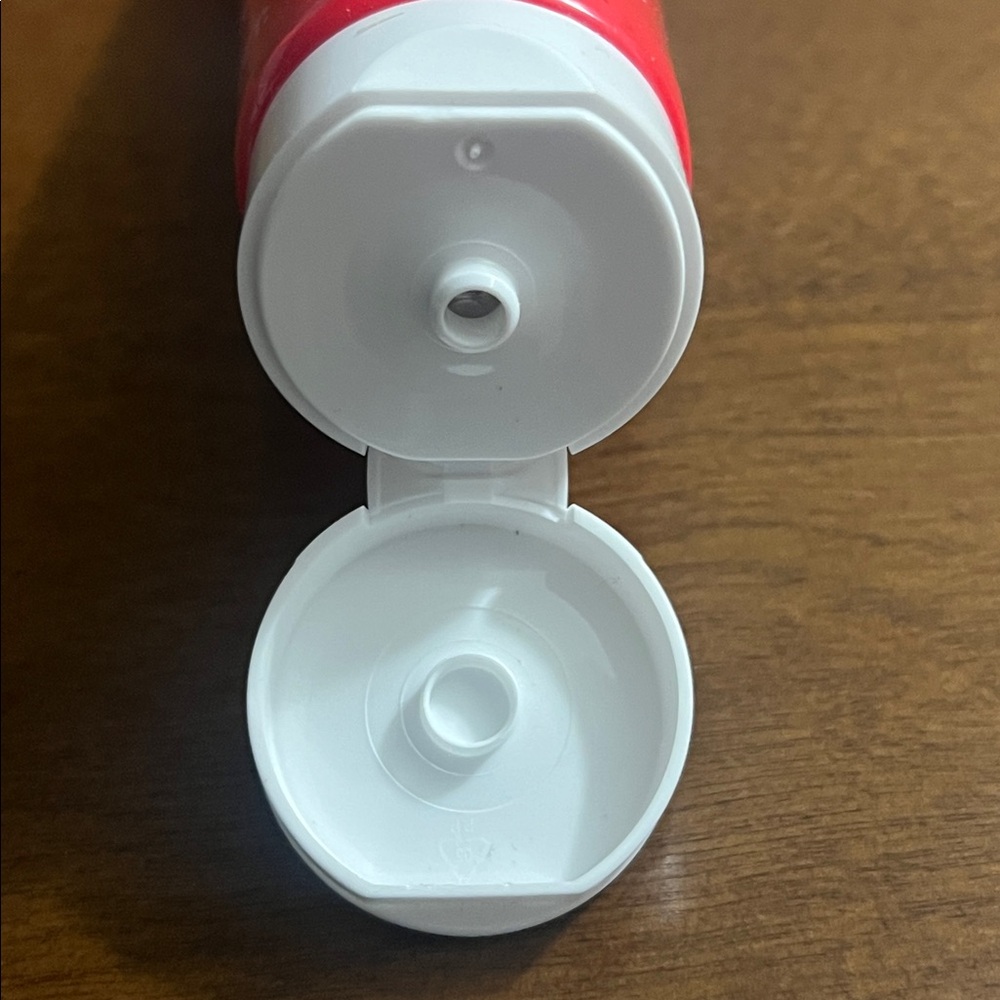 Hydrating Night Cream, Cleanser & 3in 1 Treatment - Picture 7 of 11
